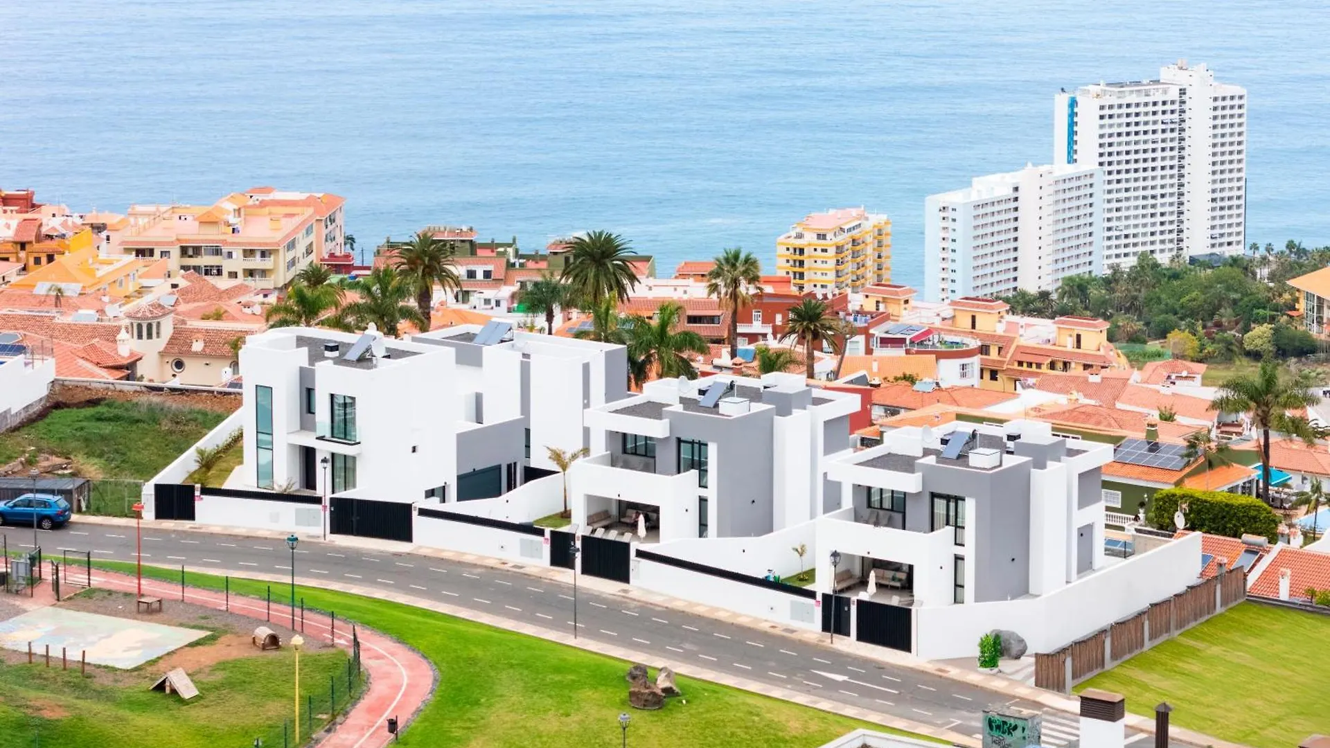 Semesterbostad New ! Gorvorana Norte - Private Pool, Bbq, 8Pax Realejo Bajo